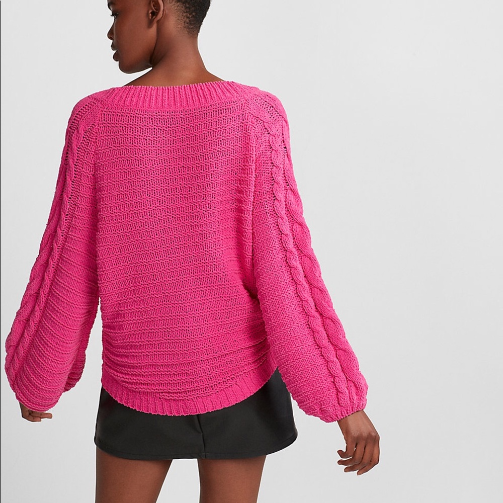 Express Sweater 💗 - Picture 3 of 5